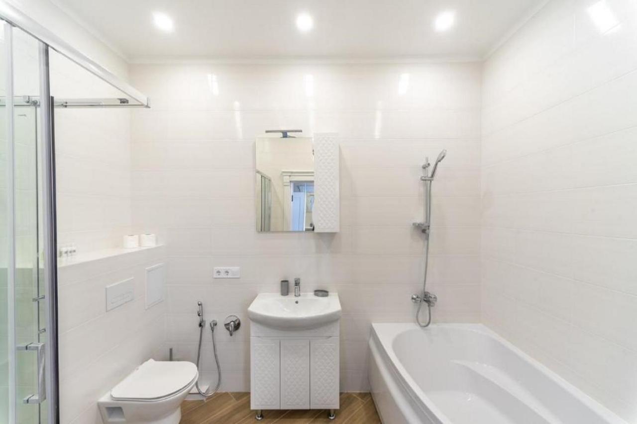 Apart Hotel Greenwood Near Sea Odessa Zewnętrze zdjęcie