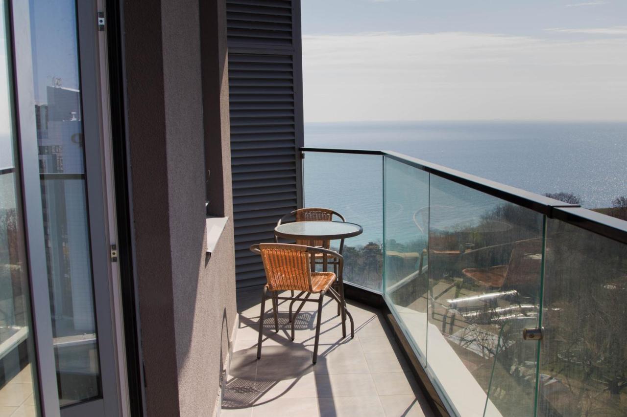 Apart Hotel Greenwood Near Sea Odessa Zewnętrze zdjęcie