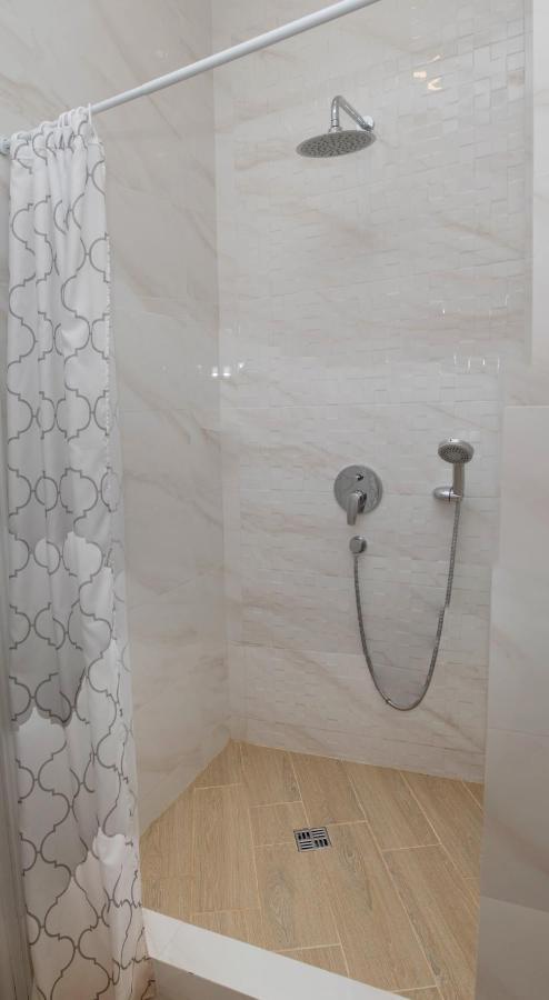 Apart Hotel Greenwood Near Sea Odessa Zewnętrze zdjęcie
