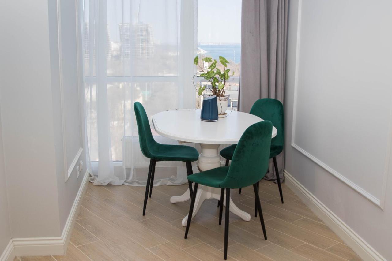 Apart Hotel Greenwood Near Sea Odessa Zewnętrze zdjęcie