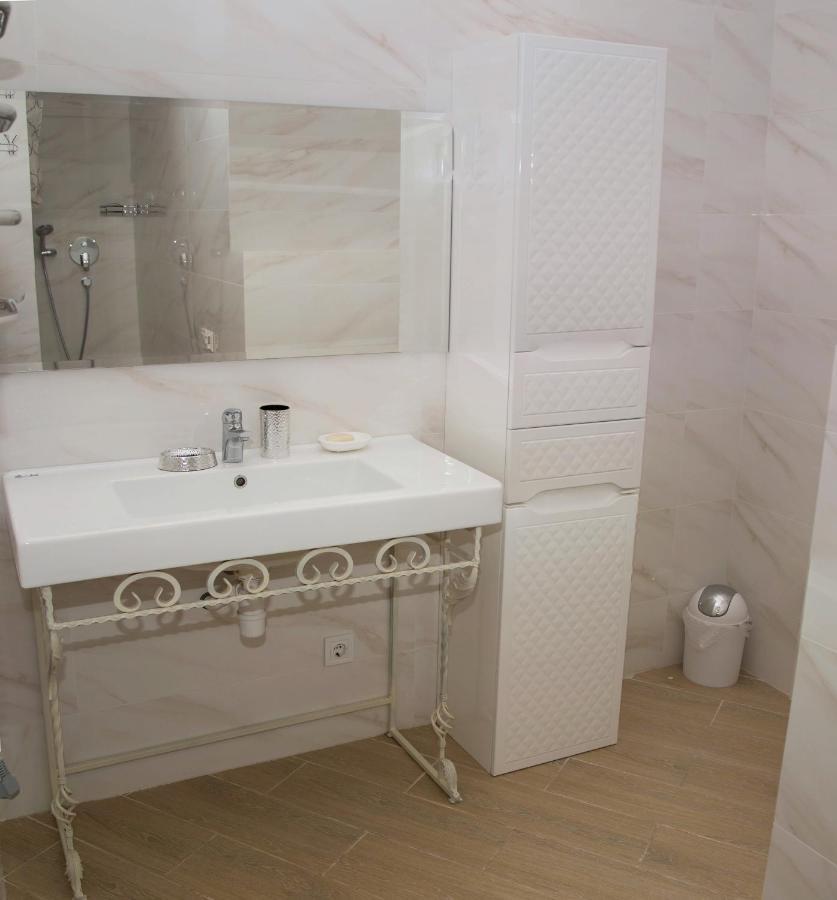 Apart Hotel Greenwood Near Sea Odessa Zewnętrze zdjęcie