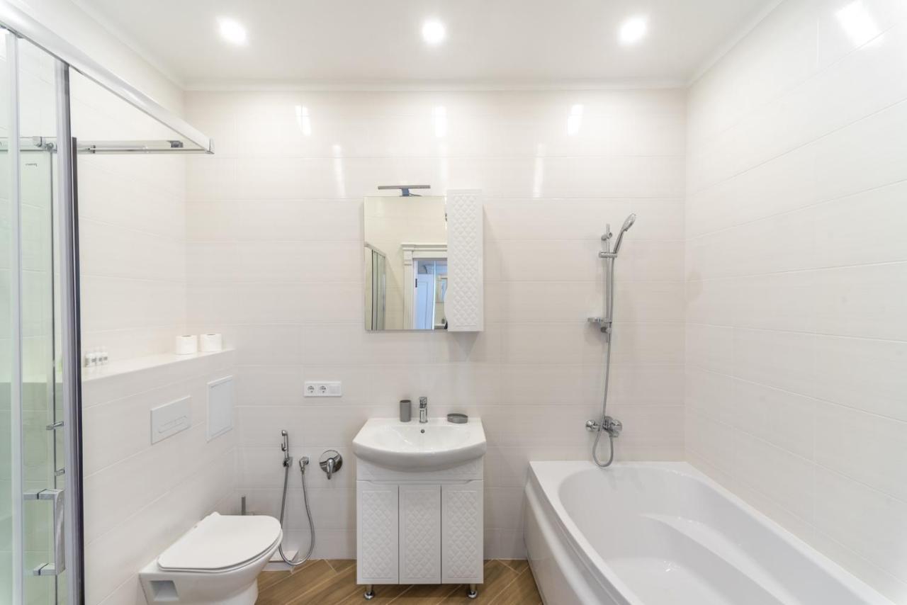 Apart Hotel Greenwood Near Sea Odessa Zewnętrze zdjęcie